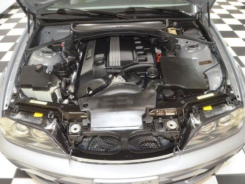 Used 2006 BMW 325Ci Convertible image 12