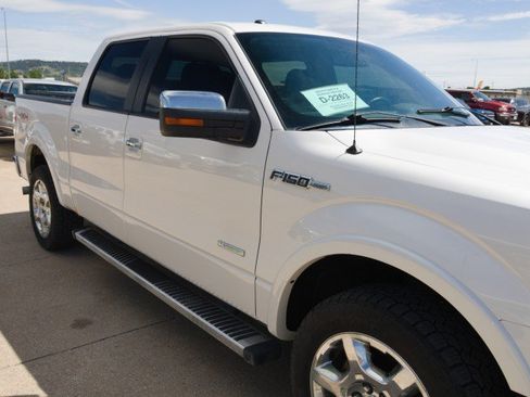 Used 2014 Ford F150 Lariat w/ Equipment Group 502A Luxury AWD/4WD image 11