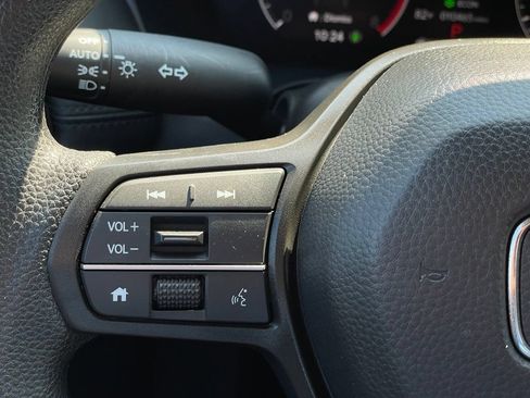 Used 2026 Honda HR-V LX image 15