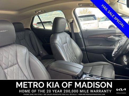 Used 2023 Buick Envision Avenir AWD/4WD image 38