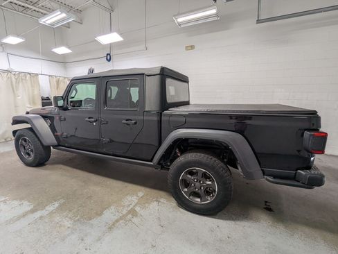 Used 2022 Jeep Gladiator Rubicon w/ LED Lighting Group AWD/4WD image 10