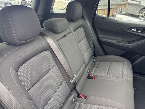 Used 2025 Chevrolet Equinox LT w/ Safety and Technology Package image 33