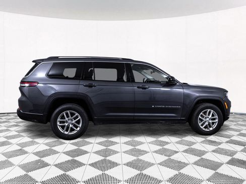 Used 2023 Jeep Grand Cherokee L Laredo AWD/4WD image 20
