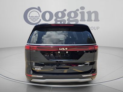 Used 2023 Kia Carnival LX
