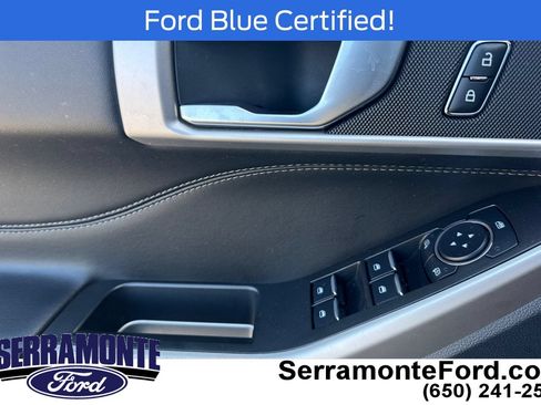 Certified 2023 Ford Explorer XLT RWD image 14