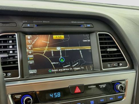 Used 2015 Hyundai Sonata Sport w/ Option Group 04 FWD image 15