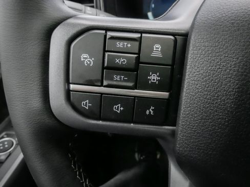 Used 2026 Ford F350 Lariat w/ Lariat Ultimate Package AWD/4WD image 19