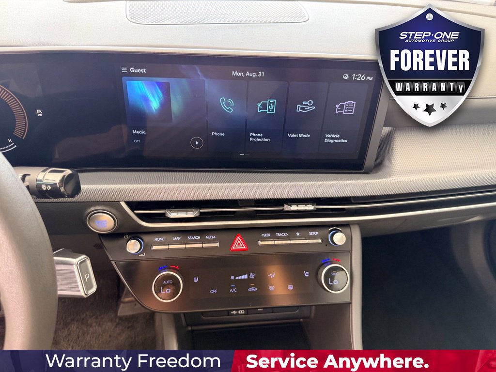 Used 2025 Hyundai Sonata SEL FWD image 23