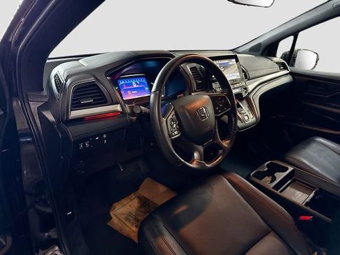 Used 2024 Honda Odyssey Sport image 10