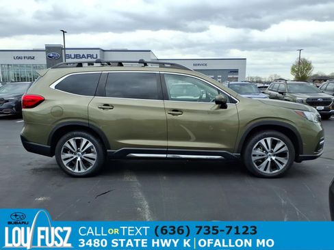 Used 2022 Subaru Ascent Limited w/ Technology Package image 31
