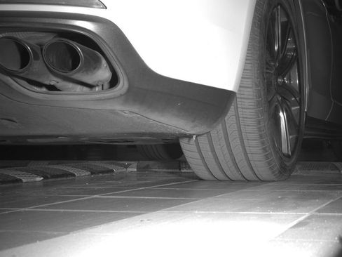 Used 2018 Porsche Panamera 4S image 9