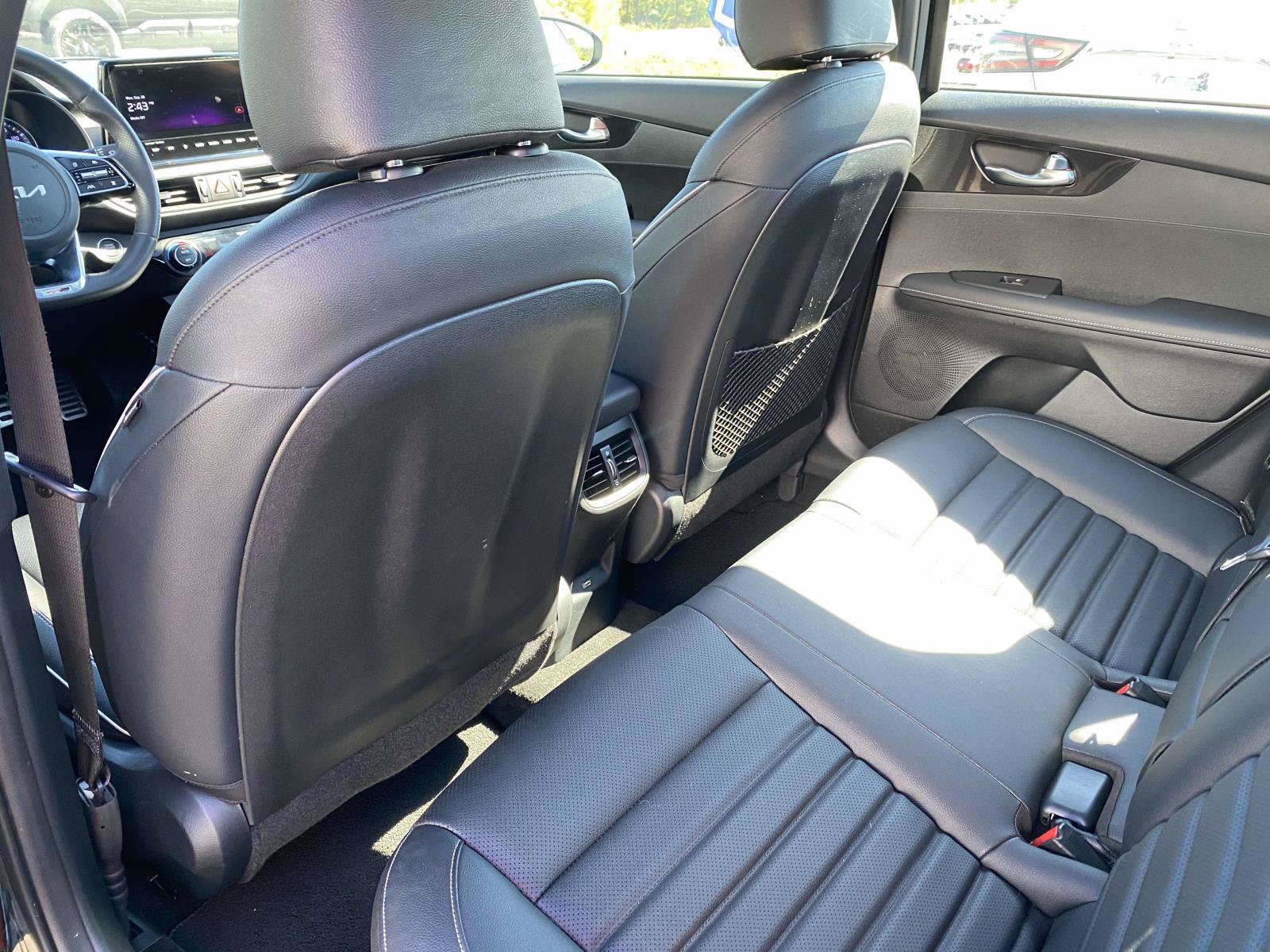 Used 2024 Kia Forte GT-Line w/ GT-Line Premium Package FWD image 12