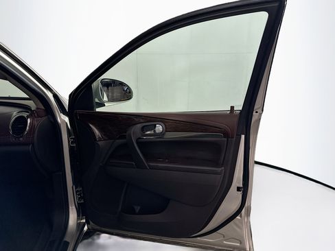 Used 2013 Buick Enclave Leather w/ Trailering Provision Package image 33