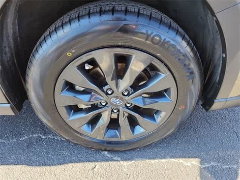 Used 2023 Subaru Outback Onyx Edition image 12