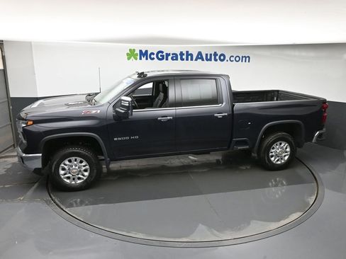 Used 2024 Chevrolet Silverado 2500 LTZ w/ LTZ Plus Package image 22