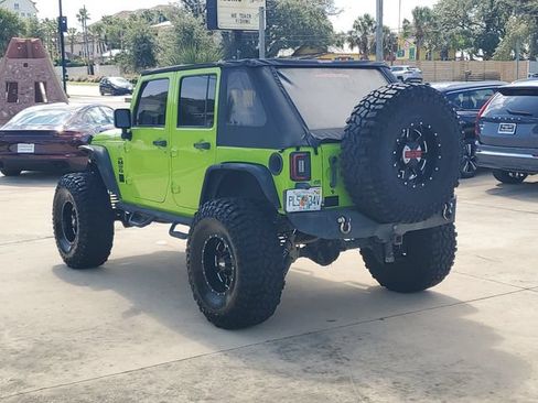 Used 2013 Jeep Wrangler Unlimited Sahara w/ Trailer Tow Group AWD/4WD image 3
