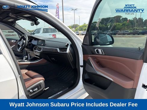 Used 2023 BMW X5 M50i w/ Executive Package AWD/4WD image 36