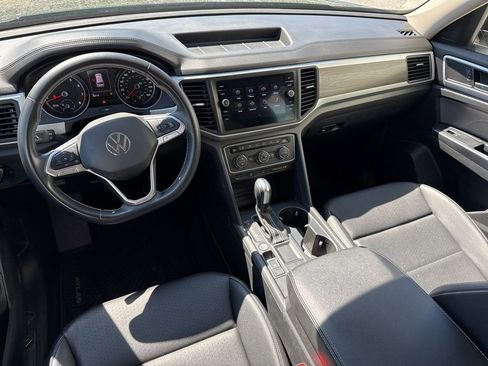 Used 2021 Volkswagen Atlas SE FWD image 16