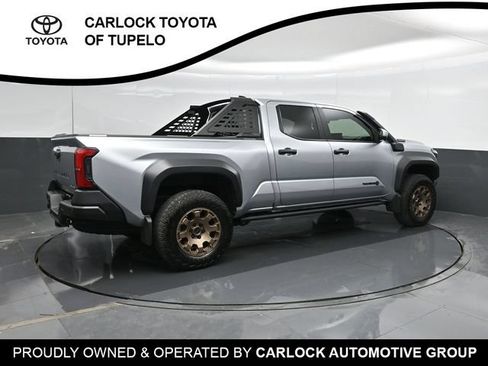 Used 2025 Toyota Tacoma 4x4 Double Cab Hybrid image 3