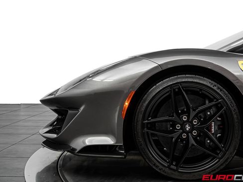 Used 2019 Ferrari 488 Pista Spider RWD image 20