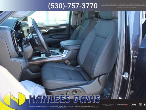 Used 2023 Chevrolet Silverado 1500 RST w/ Z71 Off-Road Package image 12