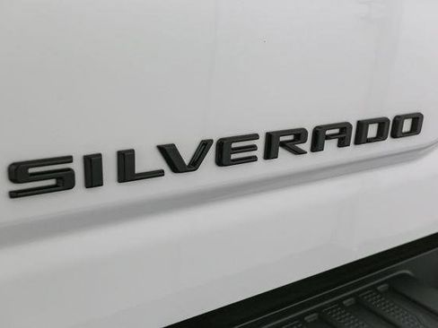 Used 2024 Chevrolet Silverado 2500 ZR2 w/ Technology Package image 13