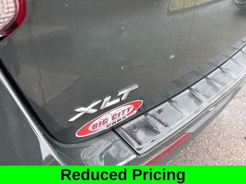 Used 2022 Ford Explorer XLT image 51