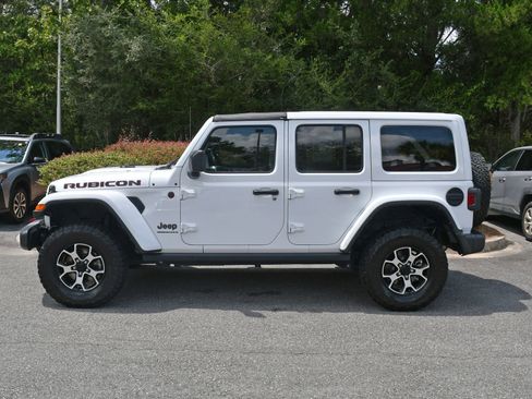Used 2023 Jeep Wrangler Unlimited Rubicon w/ Cold Weather Group AWD/4WD image 2