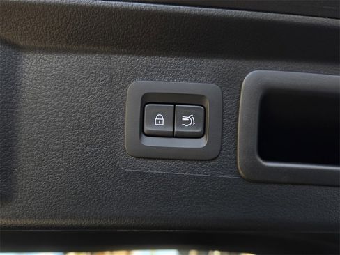 Certified 2025 MAZDA CX-50 2.5 Turbo w/ Premium Plus Pkg image 35