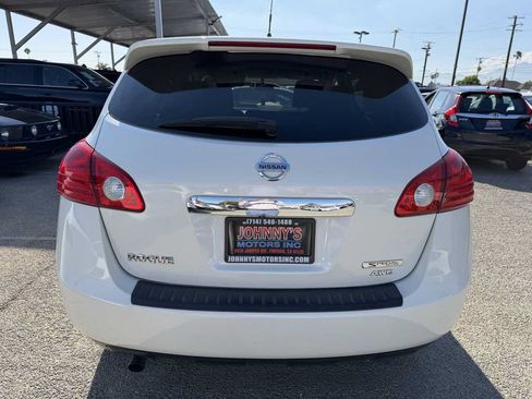 Used 2013 Nissan Rogue S w/ Special Edition Pkg AWD/4WD image 4