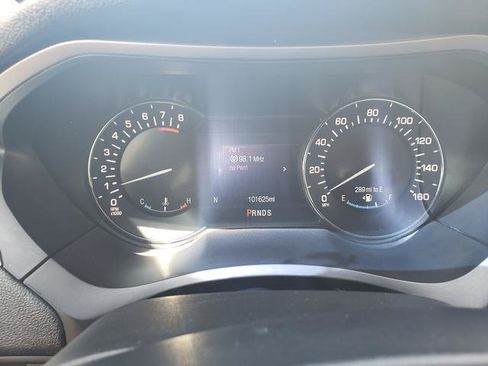 Used 2015 Lincoln MKZ FWD image 20