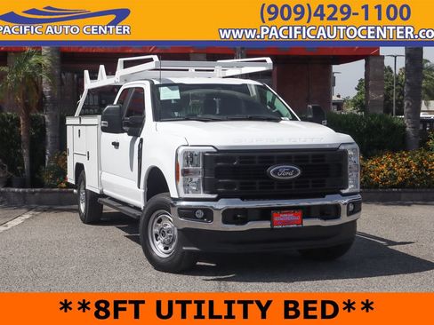 Used 2024 Ford F250 XL w/ Snow Plow/Camper Package AWD/4WD image 1
