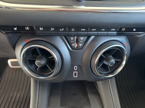 New 2026 Chevrolet Blazer LT w/ Convenience Package image 28