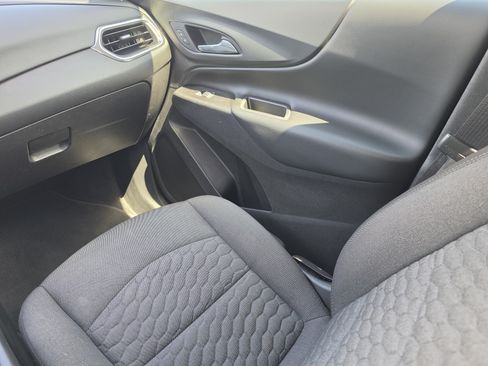 Used 2019 Chevrolet Equinox LT FWD image 21