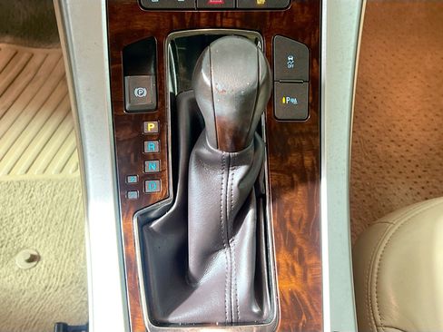 Used 2011 Buick LaCrosse CXL image 24