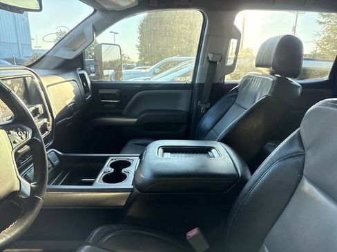 Used 2018 Chevrolet Silverado 2500 LT w/ LT Convenience Package AWD/4WD image 7