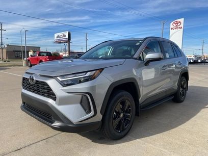 New 2025 Toyota RAV4 XLE