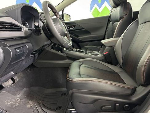 Certified 2025 Subaru Crosstrek 2.5i Limited w/ Crosstrek Mirror Package image 16