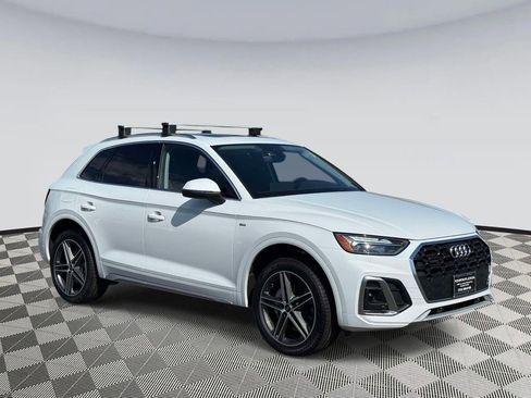 Used 2025 Audi Q5 e Premium Plus w/ Premium Plus Package AWD/4WD image 1