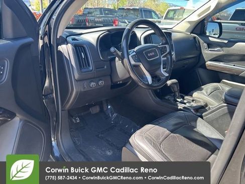 Used 2016 GMC Canyon SLT w/ Driver Alert Package image 12