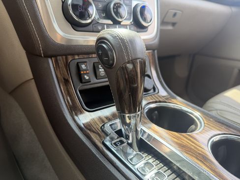 Used 2015 GMC Acadia Denali FWD image 47