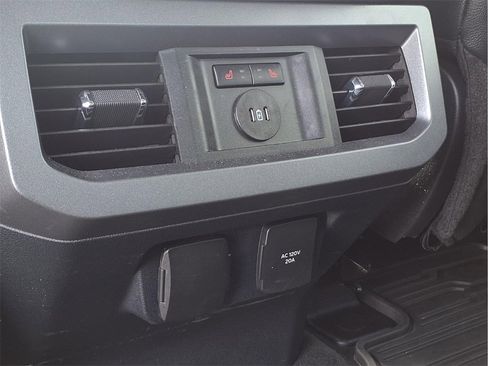 Used 2024 Ford F350 Lariat w/ Lariat Ultimate Package image 23