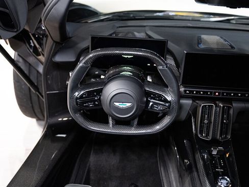 Used 2026 Aston Martin Valhalla AWD/4WD image 23