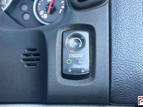 Used 2007 Chevrolet Corvette Convertible w/ Preferred Equipment Group image 23