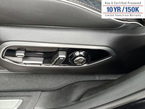 Used 2025 Jeep Grand Cherokee L Summit image 17