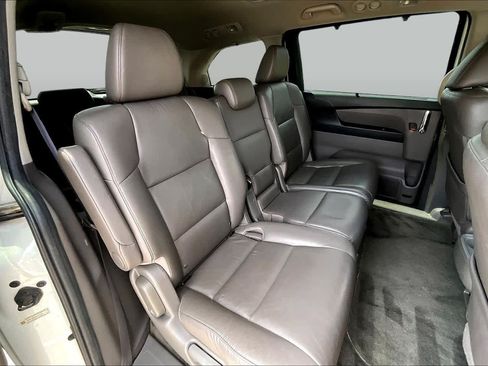 Used 2014 Honda Odyssey Touring image 17