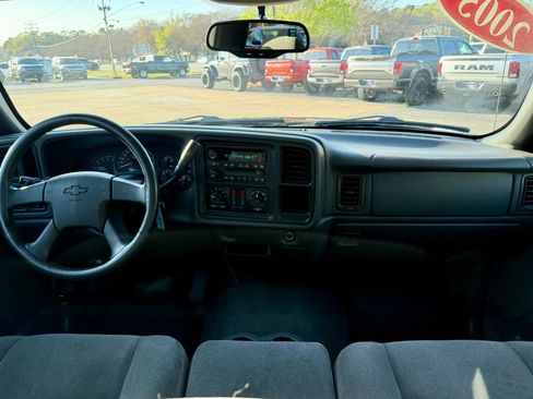 Used 2005 Chevrolet Silverado 1500 LS w/ Light Duty Power Package image 10