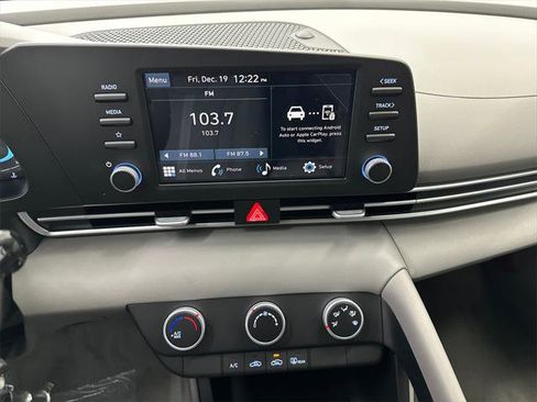 New 2026 Hyundai Elantra SE image 26