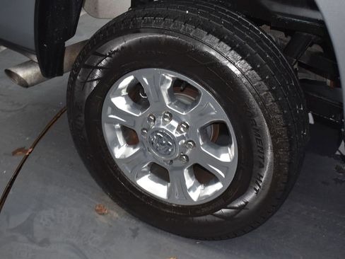 Used 2024 RAM 2500 Big Horn image 21