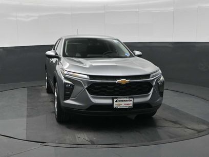 New 2026 Chevrolet Trax LS w/ LS Convenience Package